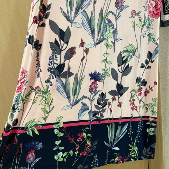 Women Petite 6 Small Tommy Hilfiger Gorgeous Spring Dress NWT - Picture 3 of 6